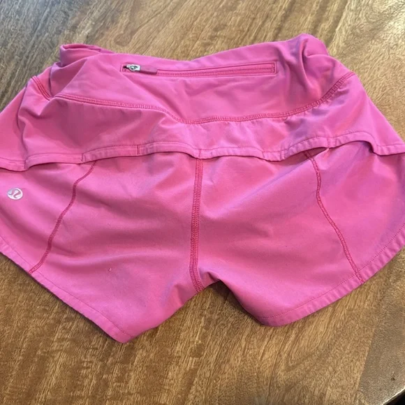 Lululemon hottie hot short pink - Picture 2 of 7